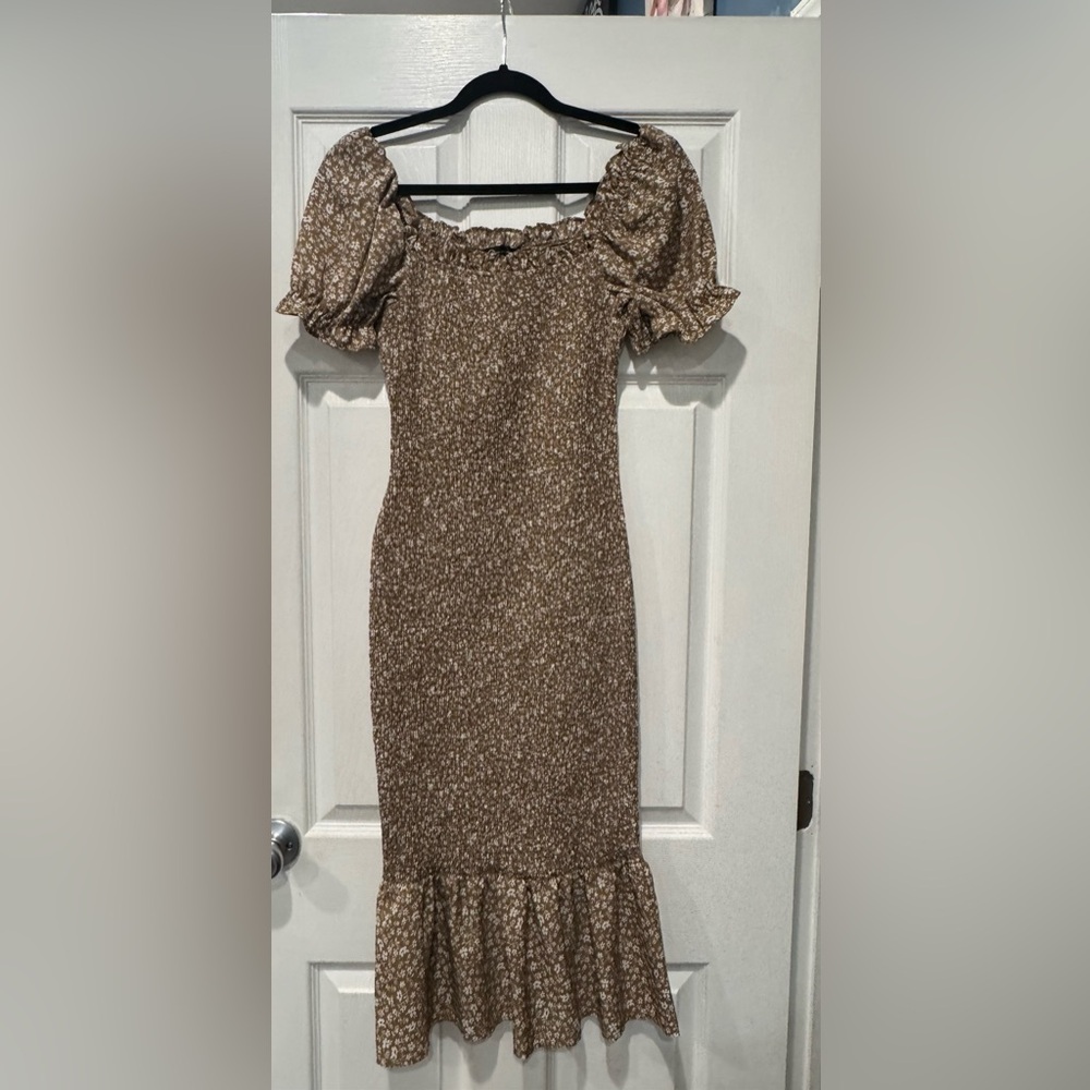 Elegant Brown Puff Sleeve Dress